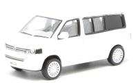 76T5C002 VW T5 California Camper Candy White