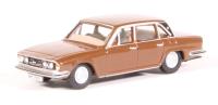 76TP005 Triumph 2500 russet brown
