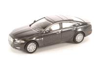 76XJ005 Jaguar XJ Ultimate Black