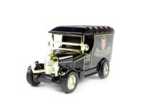 76BULL006G Bullnose Morris Oxford van in "Oxford Diecast" black & gold livery