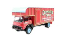 76CH017 Bedford TK Horsebox in "Chipperfields Circus" livery