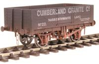 7F-051-048W 5-plank open wagon "Cumberland Granite Company" - 22 - weathered