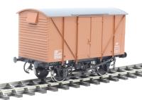 12-ton van with plywood sides in BR bauxite - B765401 