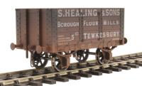 7-plank open wagon with 9ft wheelbase "S Healing, Tewkesbury" - 5 - weathered
