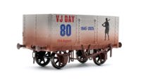 7F-073-021W 7 Plank 9' W/B VJ Day Army 80th Anniversary - Weathered