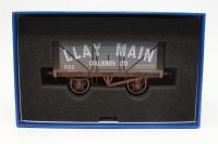 7F-080-019W 8-plank open wagon "Llay Main Collieries" - 952 - weathered