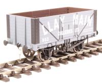 8-plank open wagon "Llay Main Collieries" - 952