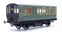 7P-020-553L Stroudley 4 Wheel Electrically  Lit Brake 3rd Southern Line Green 3686 - Light Bar Fitted