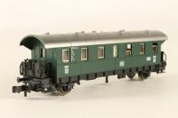 8062 4 wheel 2nd class coach of the DB - 83 807
