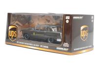 86196 1975 Checker taxicab parcel delivery UPS Canada