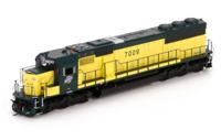 86946 EMD SD50 7009 of the Chicago and Northwestern (Zito Yellow) - digital sound fitted