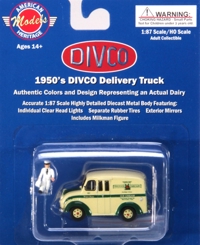 87-003 Divco Delivery Truck with Milkman and Carrier, Twin Pines