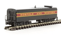 89952 N&W Auxilary Water Tender with knuckle couplers, N&W (Black and Maroon)