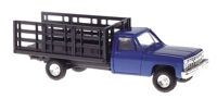 901532 Chevrolet Pickup w/Stakebed Body Blue