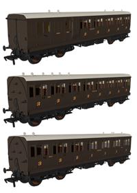 978908 Evolution' 48' SECR Wellington Brown Non-Corridor Carriage No.1063, 885 & 1014Triple Pack