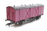 A013-crimson Fruit D crimson wagon - undecorated