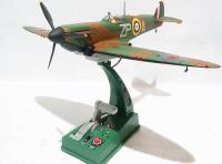 AA33907-OLD Supermarine Spitfire MkI (working model) - Adolph Sailor Mala (NOT PERFECT- see product description for information)