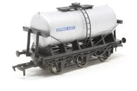 6-Wheel Tank Wagon B3184 - 'Express Dairy' - special edition of 70 for Wessex Wagons