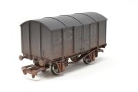 B000BCRLY Gunpowder Van "Bishop Castle Railway' No. 24 - Limited Edition for the Dapol Factory Shop - Weathered