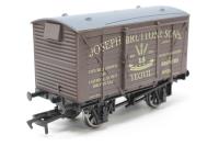 Single vent wagon "Joseph Brutton and Sons" - Limited edition for Wessex wagons