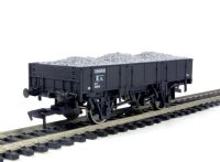 Grampus wagon in BR black 990488
