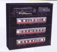 Rebuilt Royal Scot class locomotive & 3 BR Mk1 corridor coaches in blood and custard livery