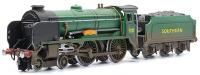 C086 Schools Class 4-4-0 "Shrewsbury" steam loco plastic kit