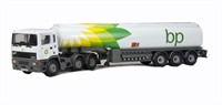 CC11907 ERF EC petrol tanker 'BP'