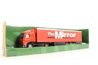 CC86702 Volvo curtainside The Mirror