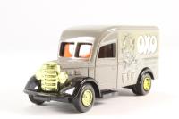 CS042 Oxford diecast Oxo Bedford