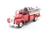 CS90046 1953 Mack B Open Pumper