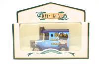 DG006196 Ford Model T van 'Dennis the Menace'