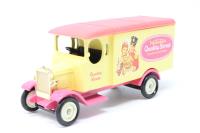 DG043044 Morris 15cwt delivery van 'Mackintosh's Quality Street'