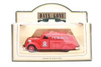 DG78001 1939 Dodge Streamliner Texaco