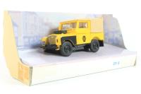 DY-9B 1949 Land Rover in Yellow
