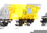 Presflo cement hopper in Blue Circle Cement yellow - unnumbered