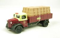 EM76308 Austin K2 British Railways dropside with crates