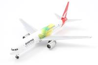 GJQFA472 Boeing B767-336ER Qantas Airways VH-ZXB Socceroos - 2006 colours