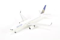 GJUAL1395 Boeing B757-224WL United Airlines N17128 2011 colours with Star Alliance Logo