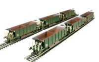R6328B & 3 x R6328C BR Olive Green Sealion wagons (weathered) - Pack of 3