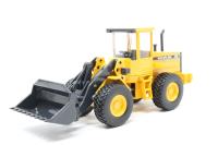 J181 Volvo L670 Loader