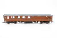 KB2520 Gresley corridor brake coach 9595 in LNER teak - built from unknown kit