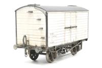 KB853 8 Ton Wooden Van W105836 in White - Built from unknown kit