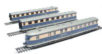 L112602 Class SVT137 3 car DMU "Vindobona" of the DR in violet & beige livery
