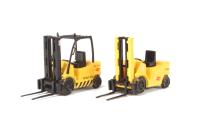 L16 Pack of two Forklift trucks - British Rail