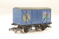 L305607 20 Ton Corrugated End Van 'Birds Custard'