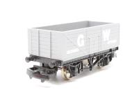 7 plank wagon 122060 in GWR Grey