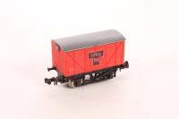 L320611 Ventilated Van - 'Typhoo Tea'