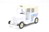 LP47001 1933 Austin Taxi 'Blackpool Pleasure Beach'