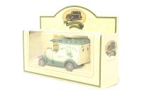 LP50032 Morris Bullnose van 'Brian Yeo & Son Quality Meat'
